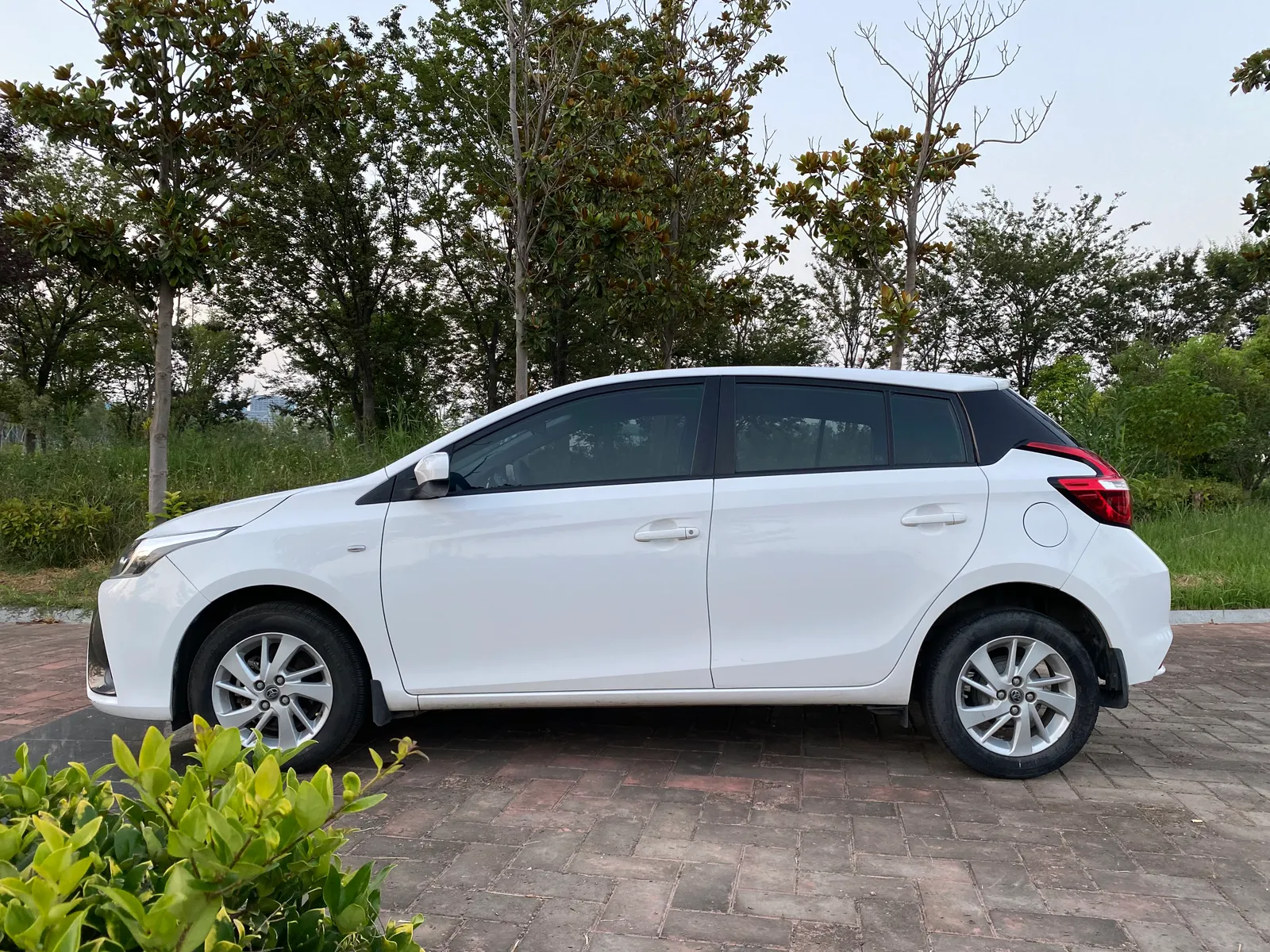 Toyota YARiS L 2017 1.5G CVT Jin Speed Sunroof Upgrade