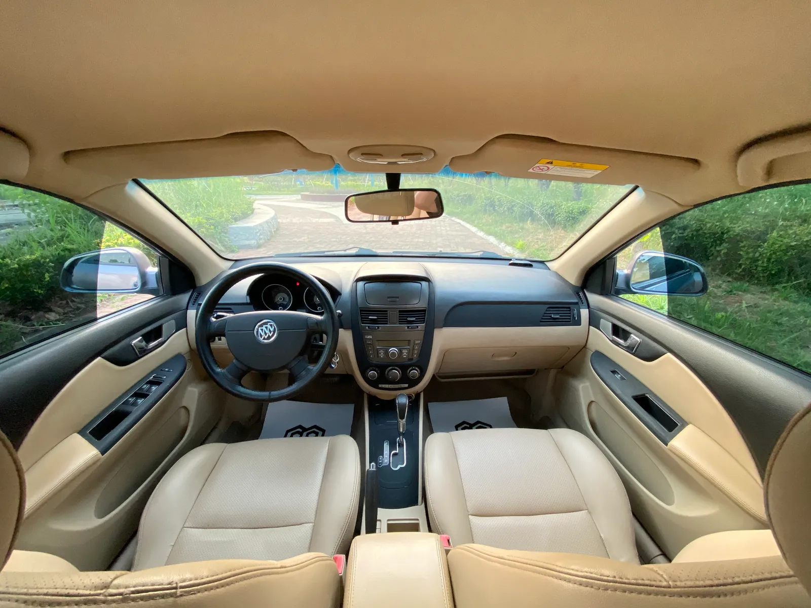 Buick Excelle 2015 1.5L Automatic Classic