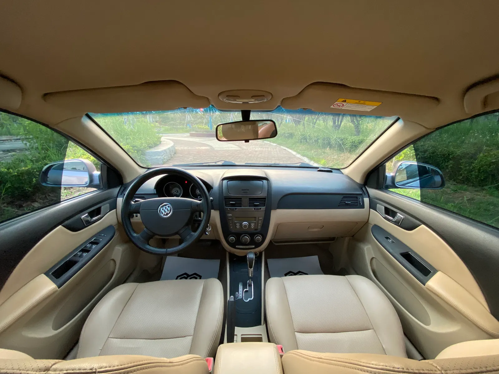 Buick Excelle 2015 1.5L Automatic Classic