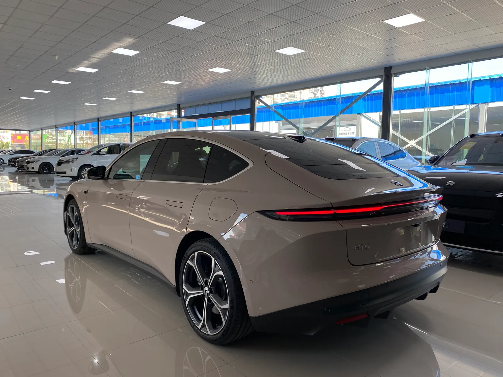 NIO ET5 2024 75kWh