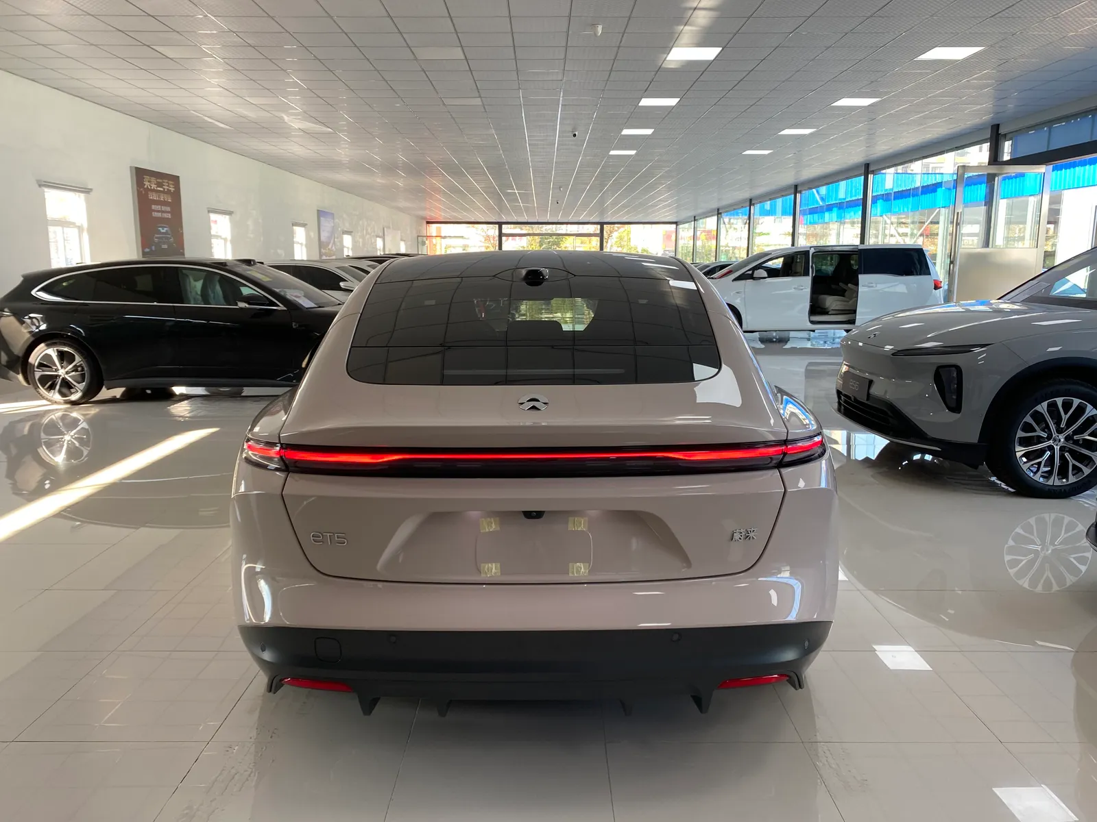 NIO ET5 2024 75kWh
