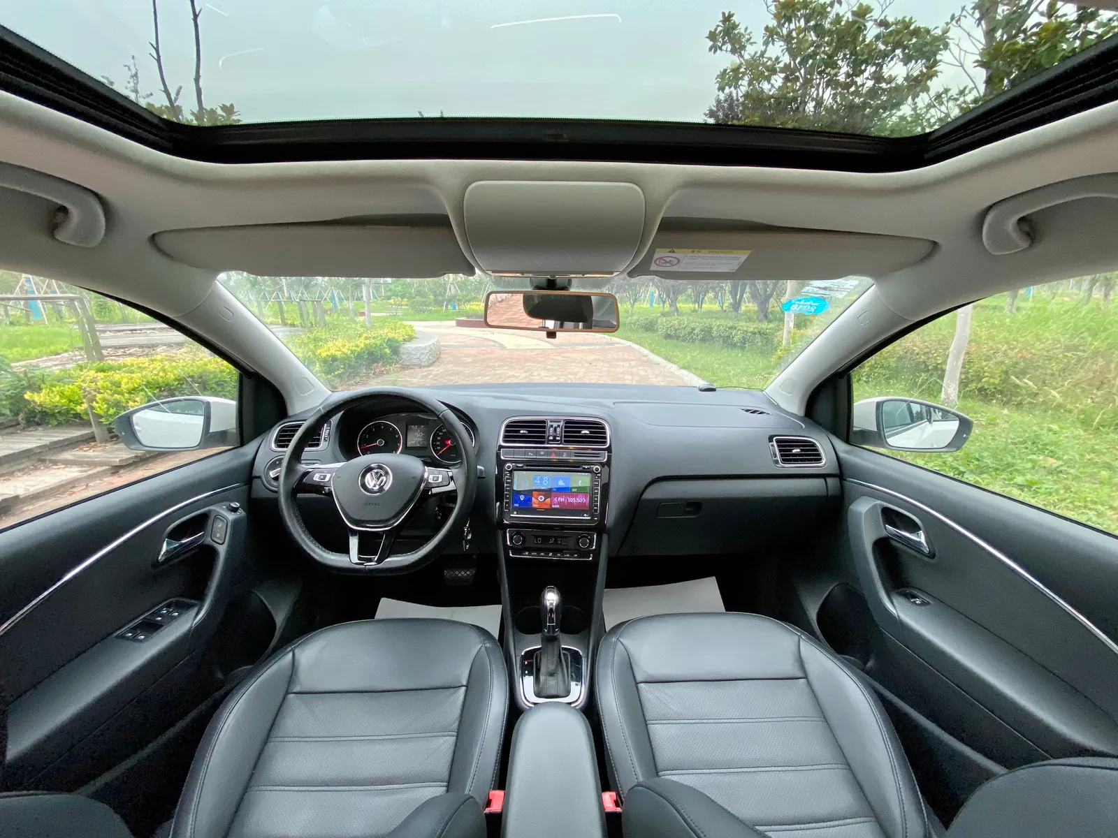 Volkswagen Polo 2016 1.6L Automatic Luxury