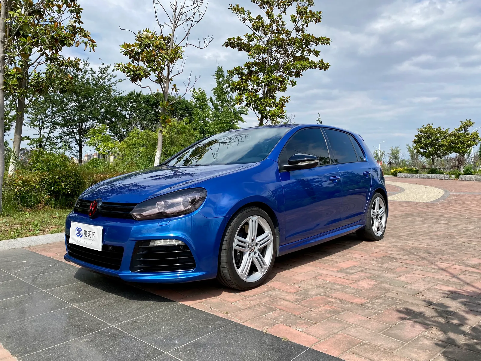 Volkswagen Golf R (Import) 2011 2.0TSI R