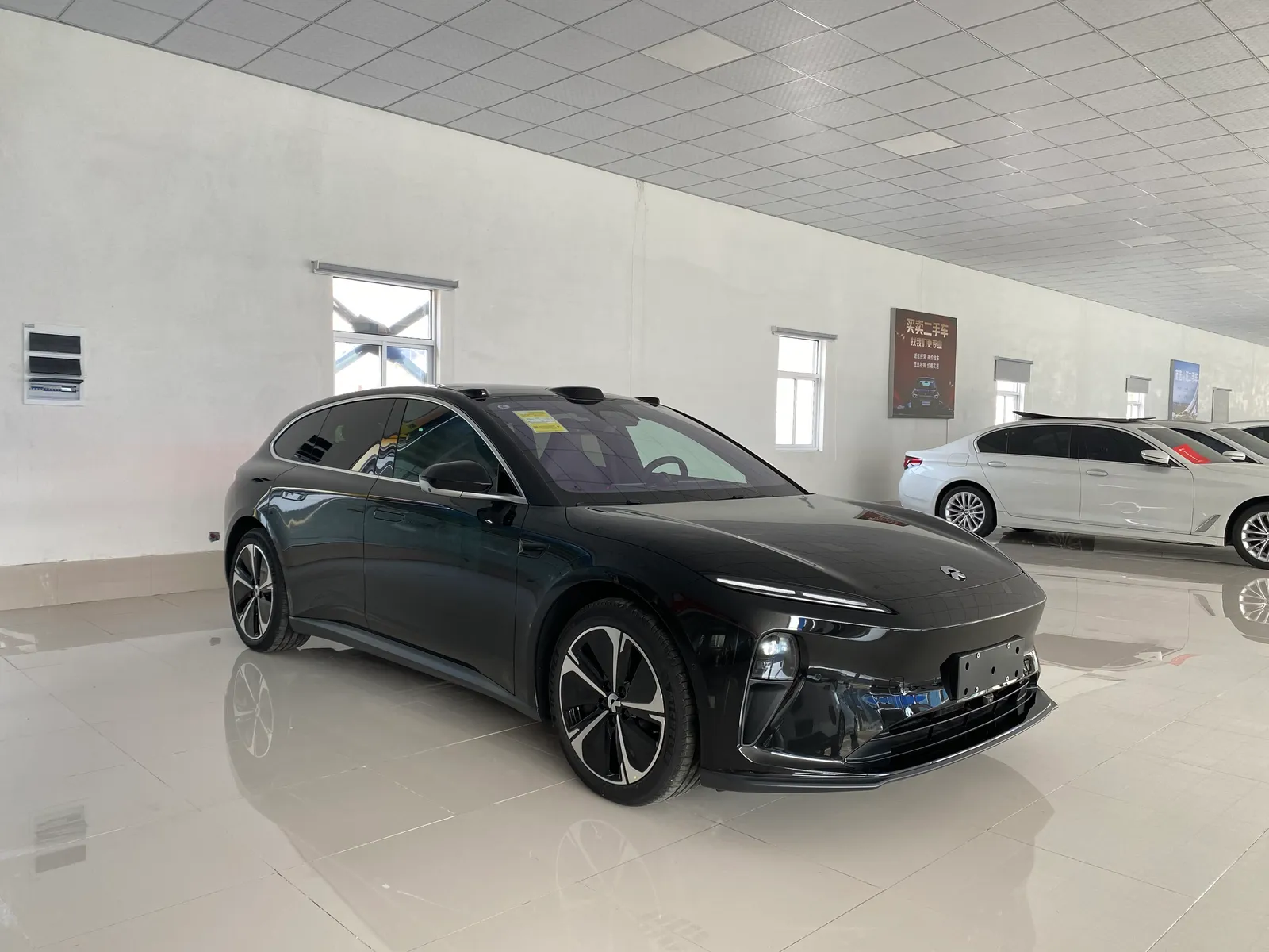 NIO ET5T 2024 75kWh Touring