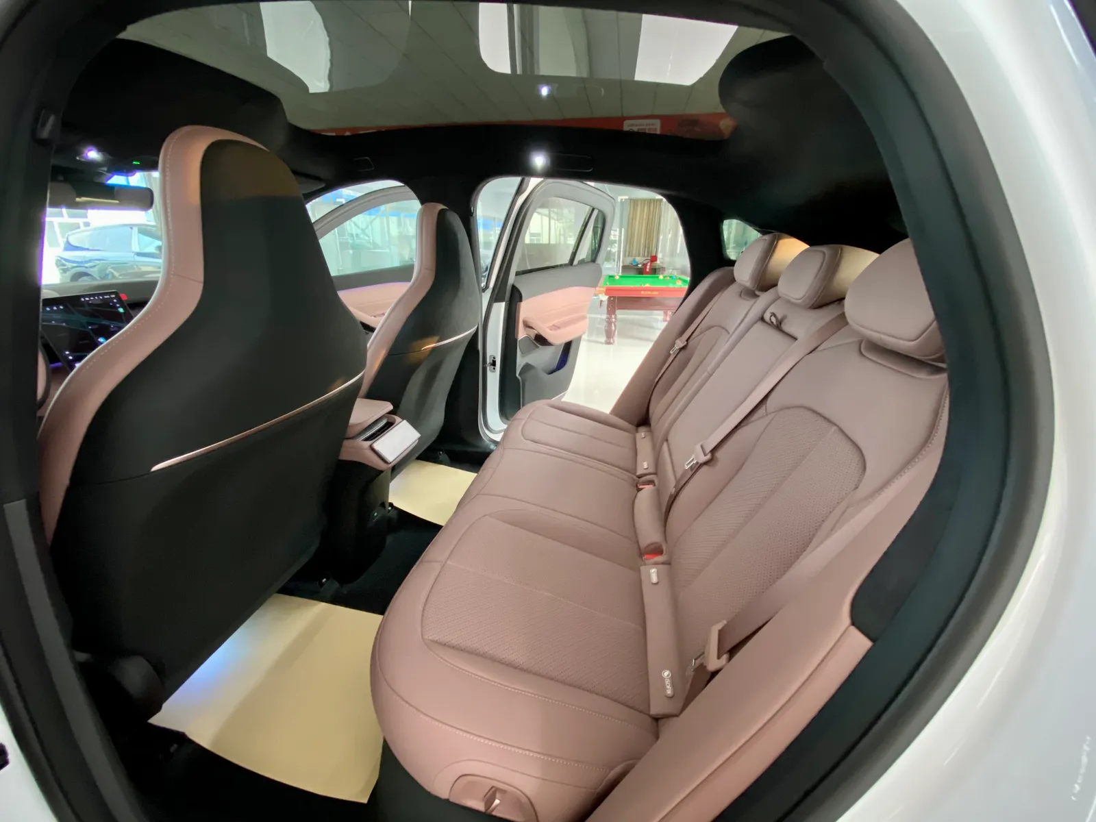 NIO EC6 2024 75kWh