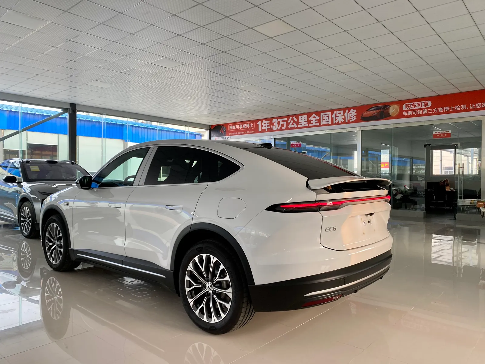 NIO EC6 2024 75kWh