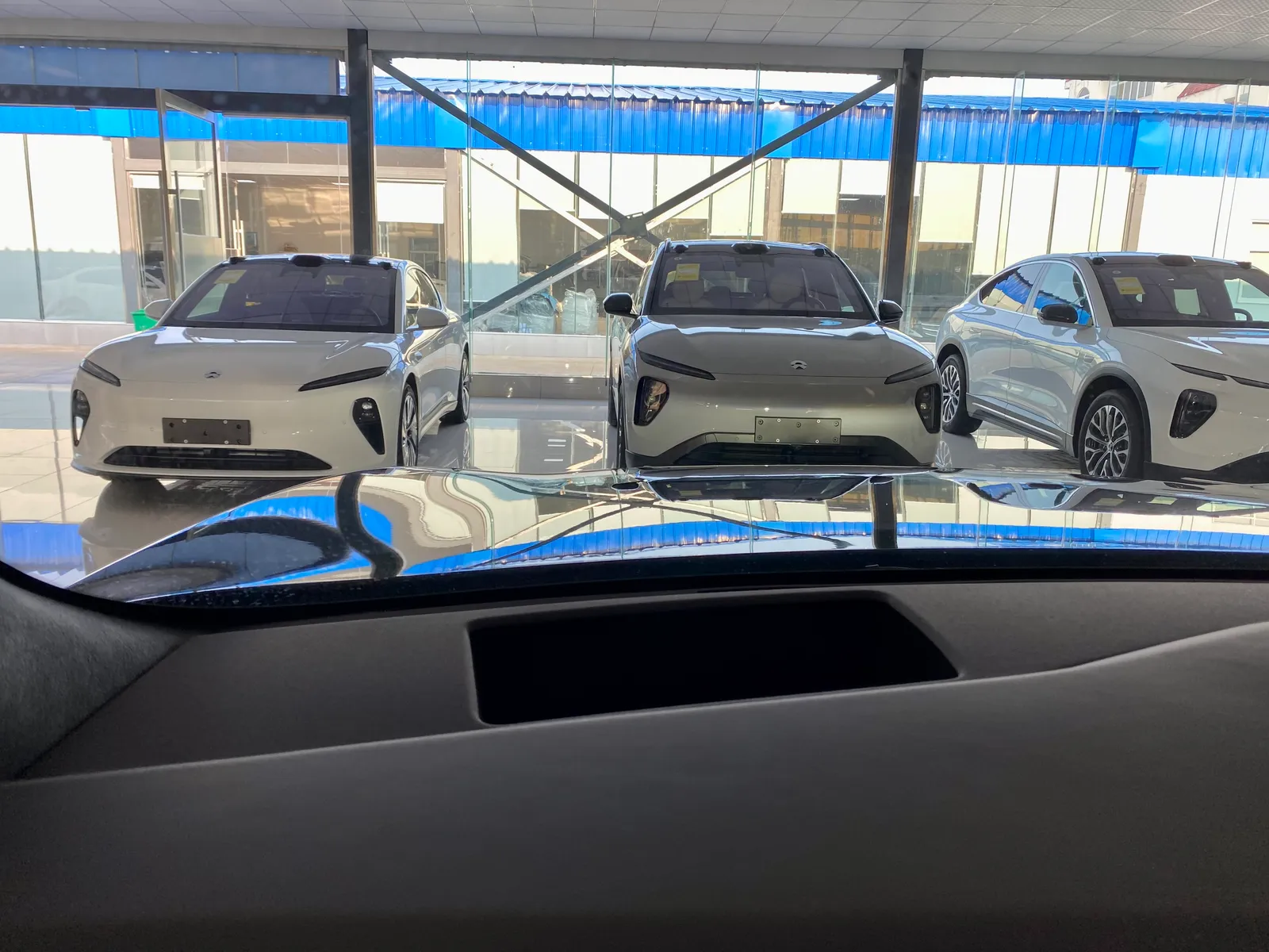 NIO ES8 2024 75kWh