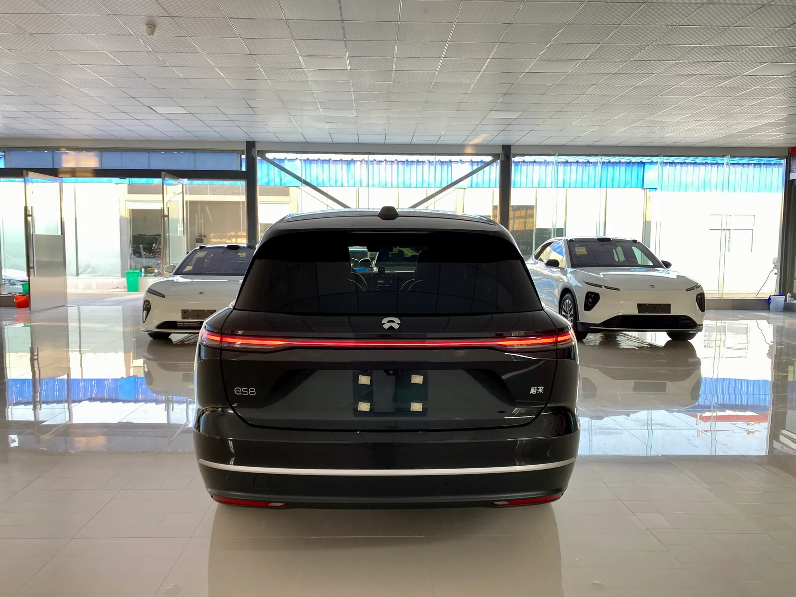 NIO ES8 2024 75kWh