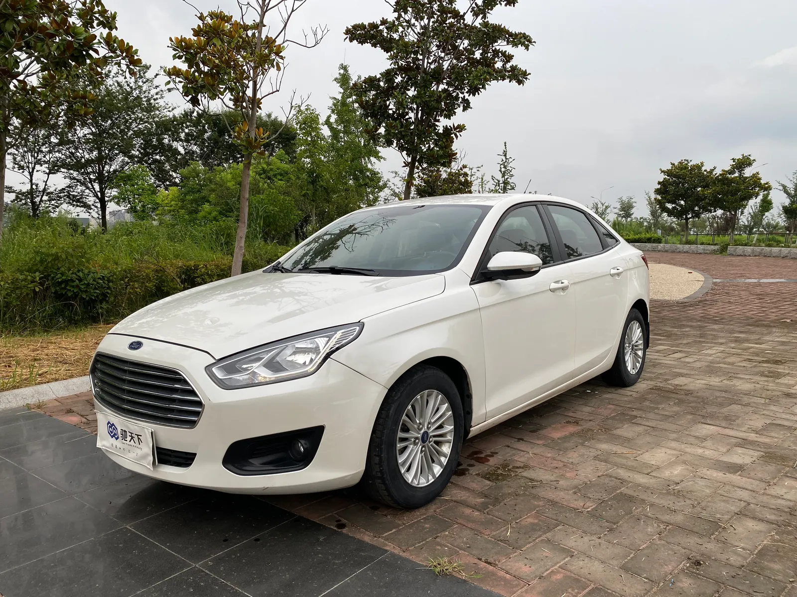 Ford Escort 2015 1.5L Automatic Comfort