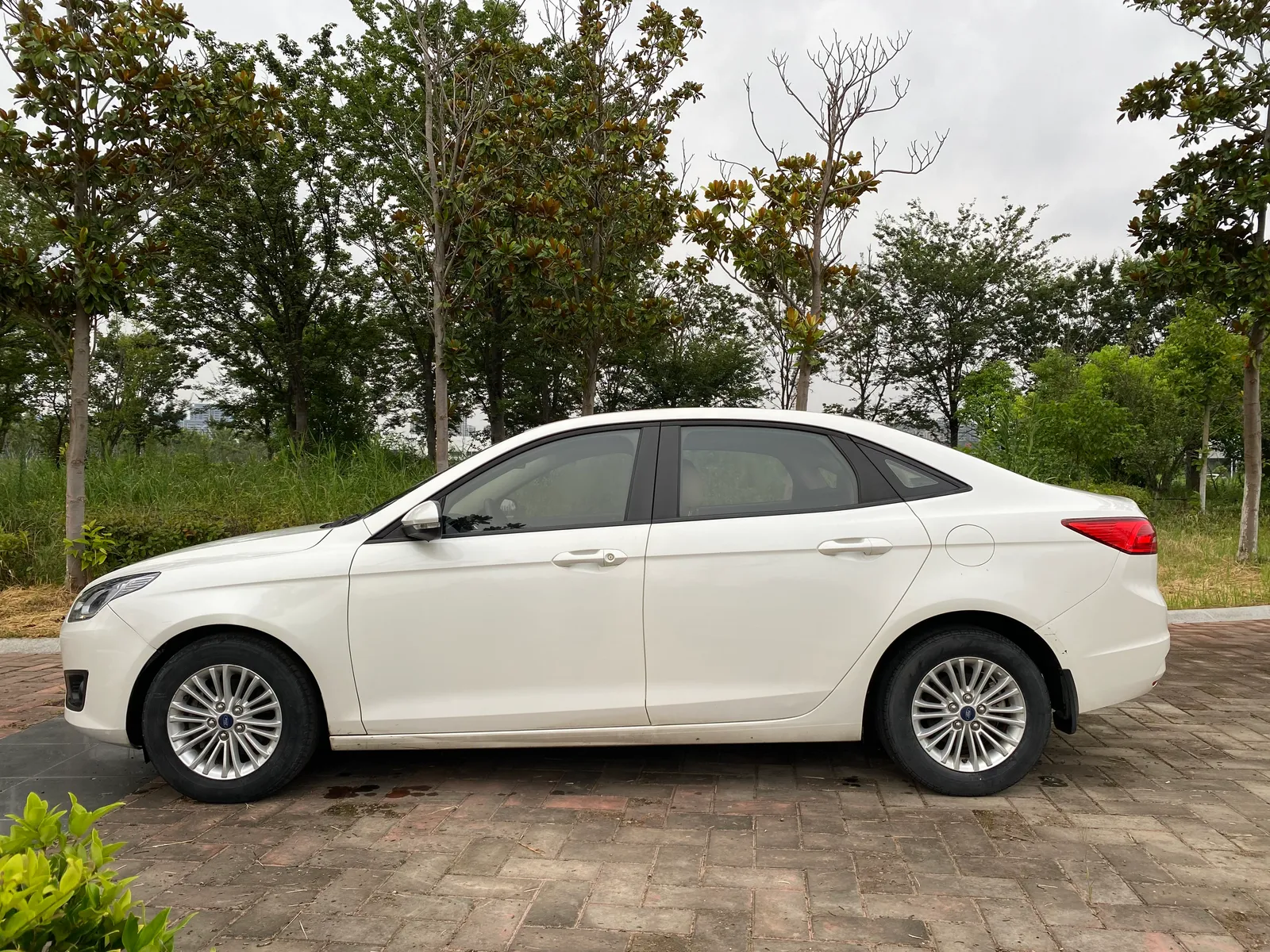 Ford Escort 2015 1.5L Automatic Comfort